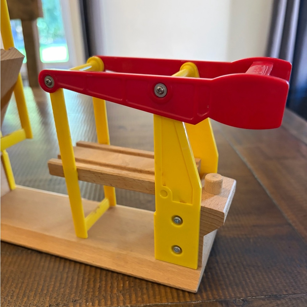 BRIO Up & Away Lift-Up Bridge #33363 Wooden Tracks also fits Thomas The Train - Picture 6 of 8